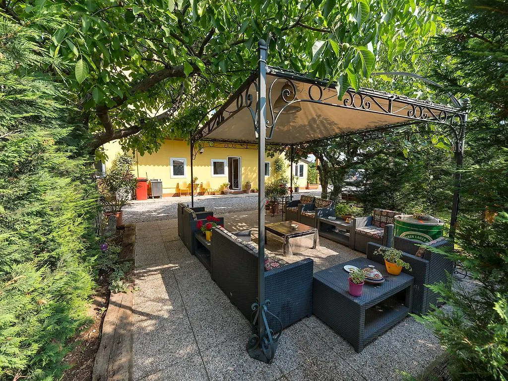Aparthotel Appartamenti Le Dimore 2